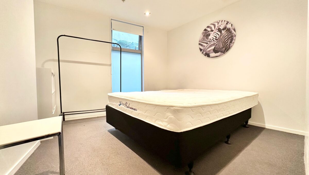 Room 1